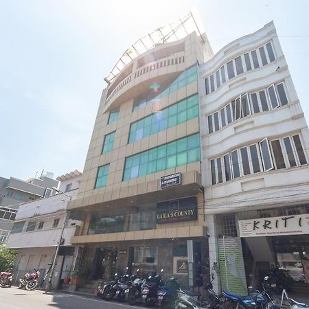 Capital O 1412 Hotel French Quarter Пондичери Екстериор снимка
